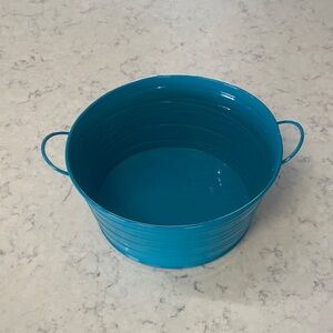 Teal Metal Tub with Handles